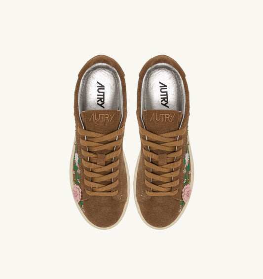 Floral Dallas Low Sneakers in Brown Suede with Pink Embroidery