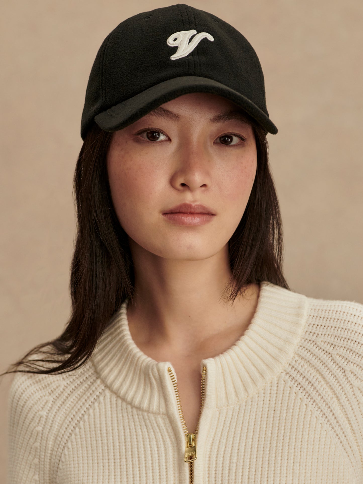 Raina Fleece Cap in Black