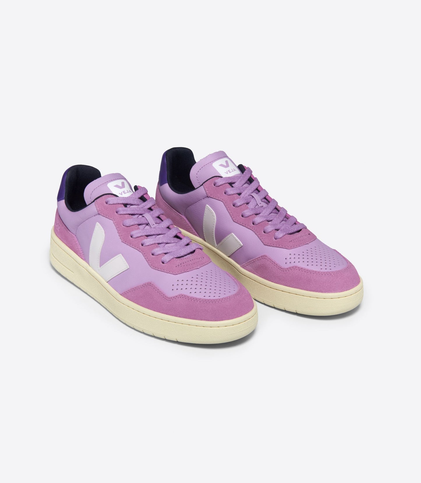 V-90 LEATHER ORCHID WHITE-VEJA