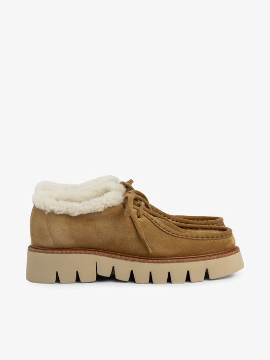Soe Velour Shearling Boot in Tan