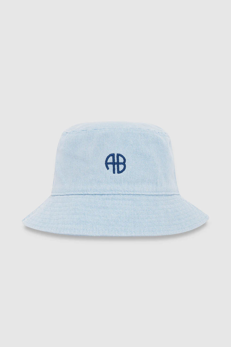 Nicks Bucket Bat in Lucid Blue