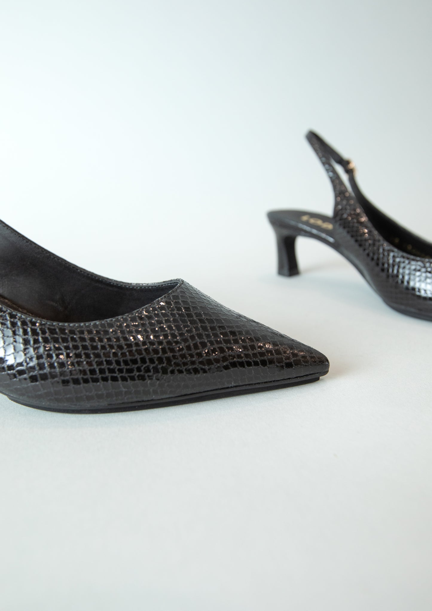 Chase Heel in Loki Negro