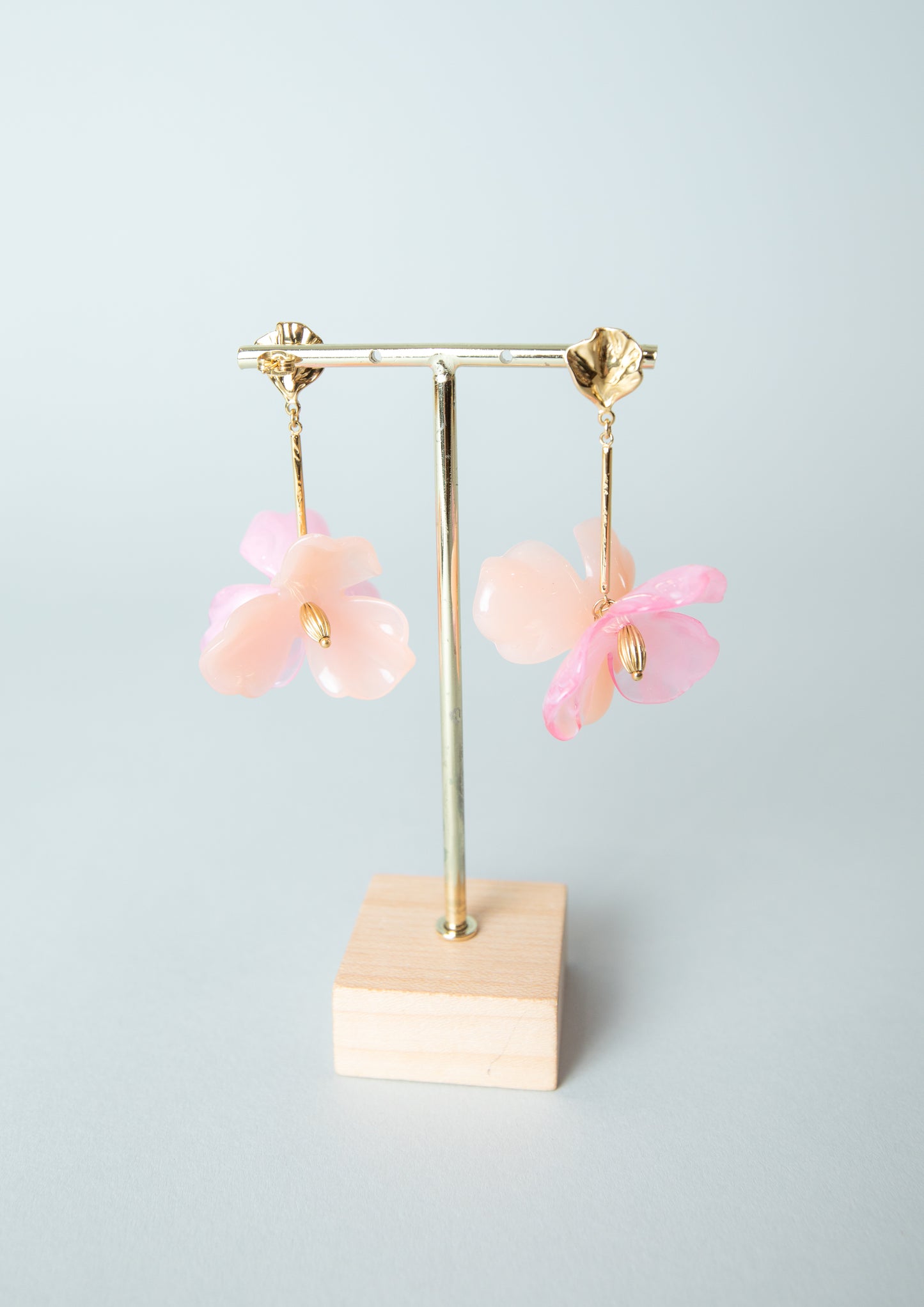Selene Floral Drop Earrings in Pink