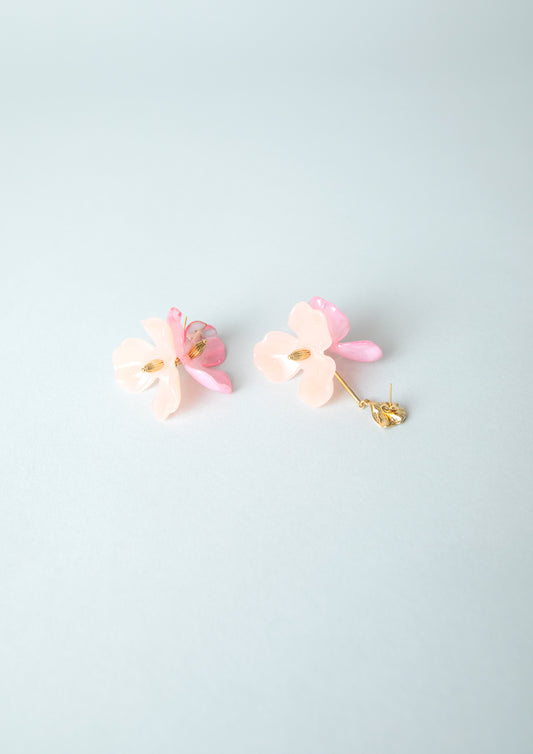 Selene Floral Drop Earrings in Pink