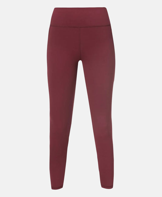 Ultimate Studio 7/8 Leggings in Garnet Red