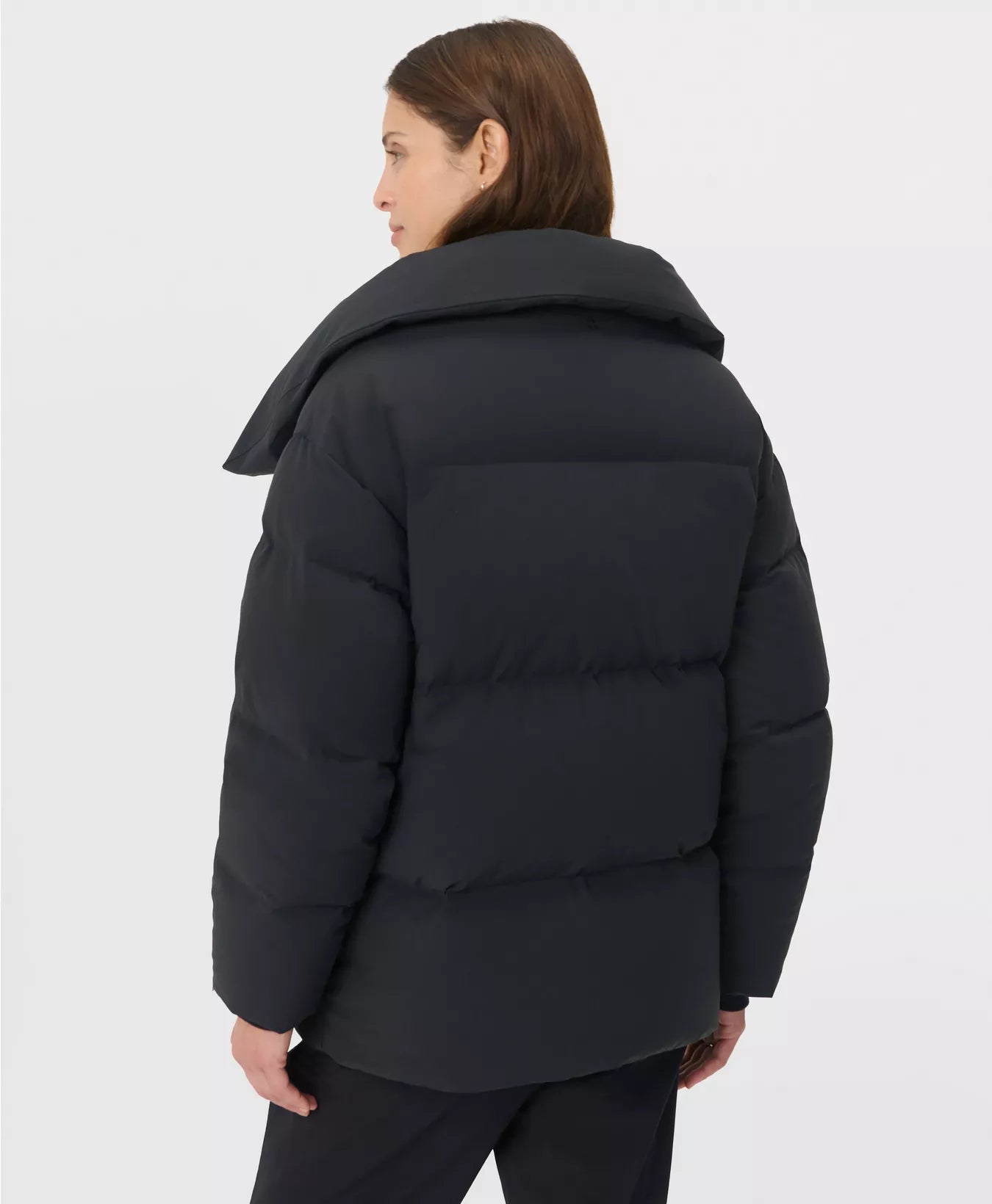 Nimbus Cloud Short Puffer in Black
