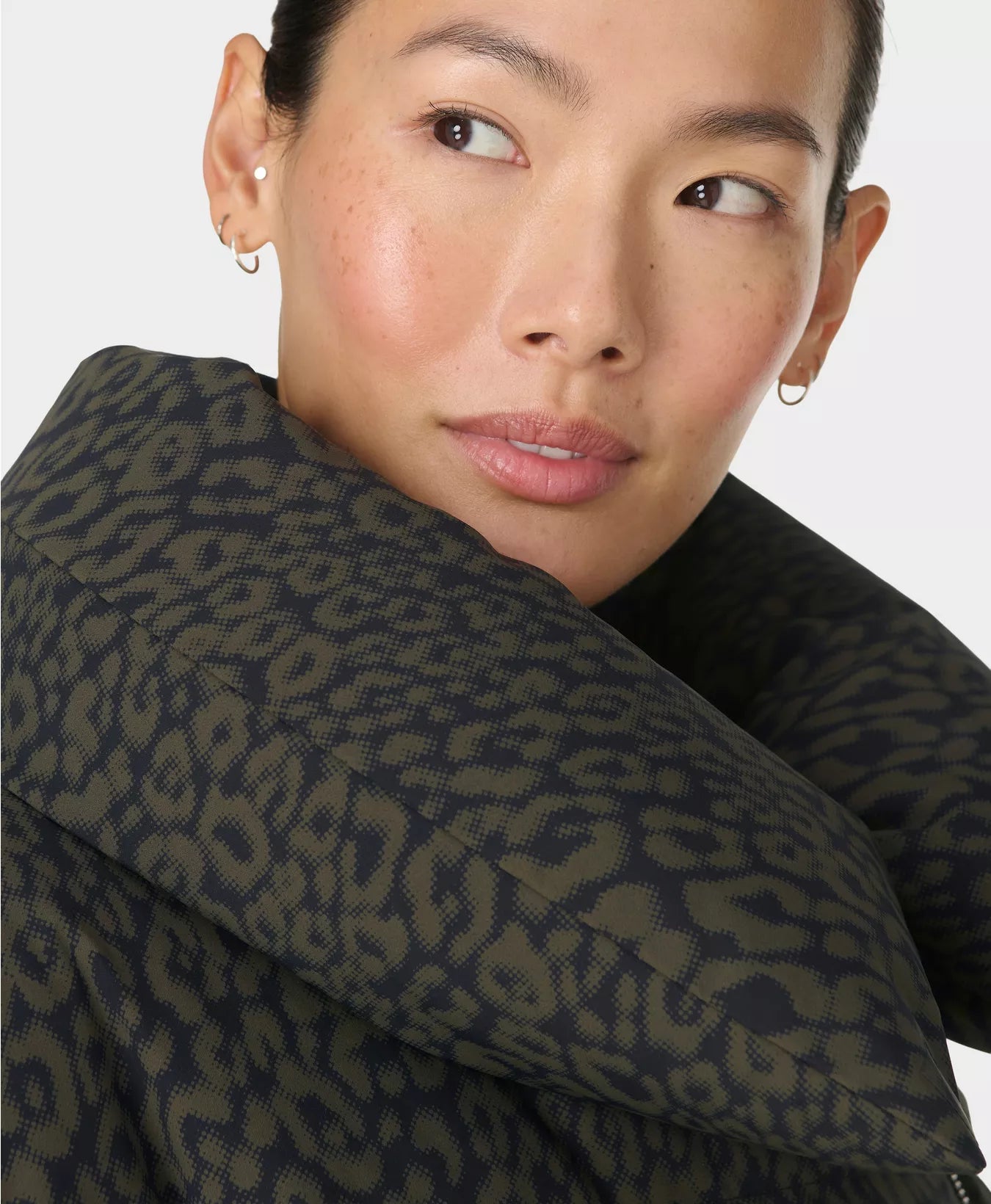 Nimbus Cloud Short Puffer in Green Leopard Print