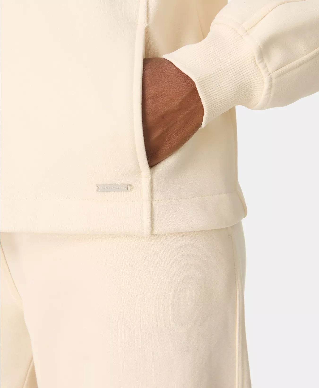 Premium Brushed Zip Through in Cream Beige