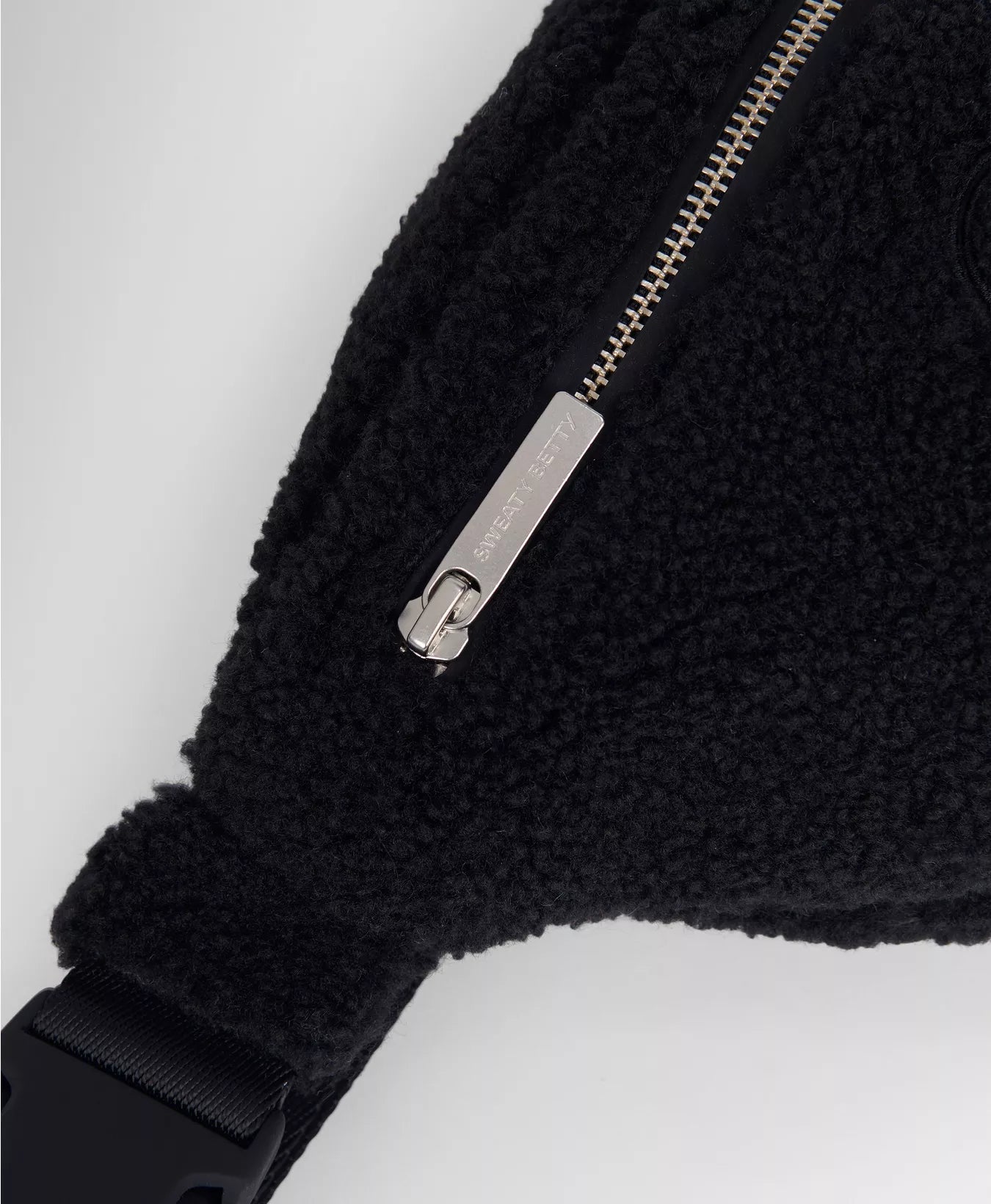 Sherpa Bumbag in Black