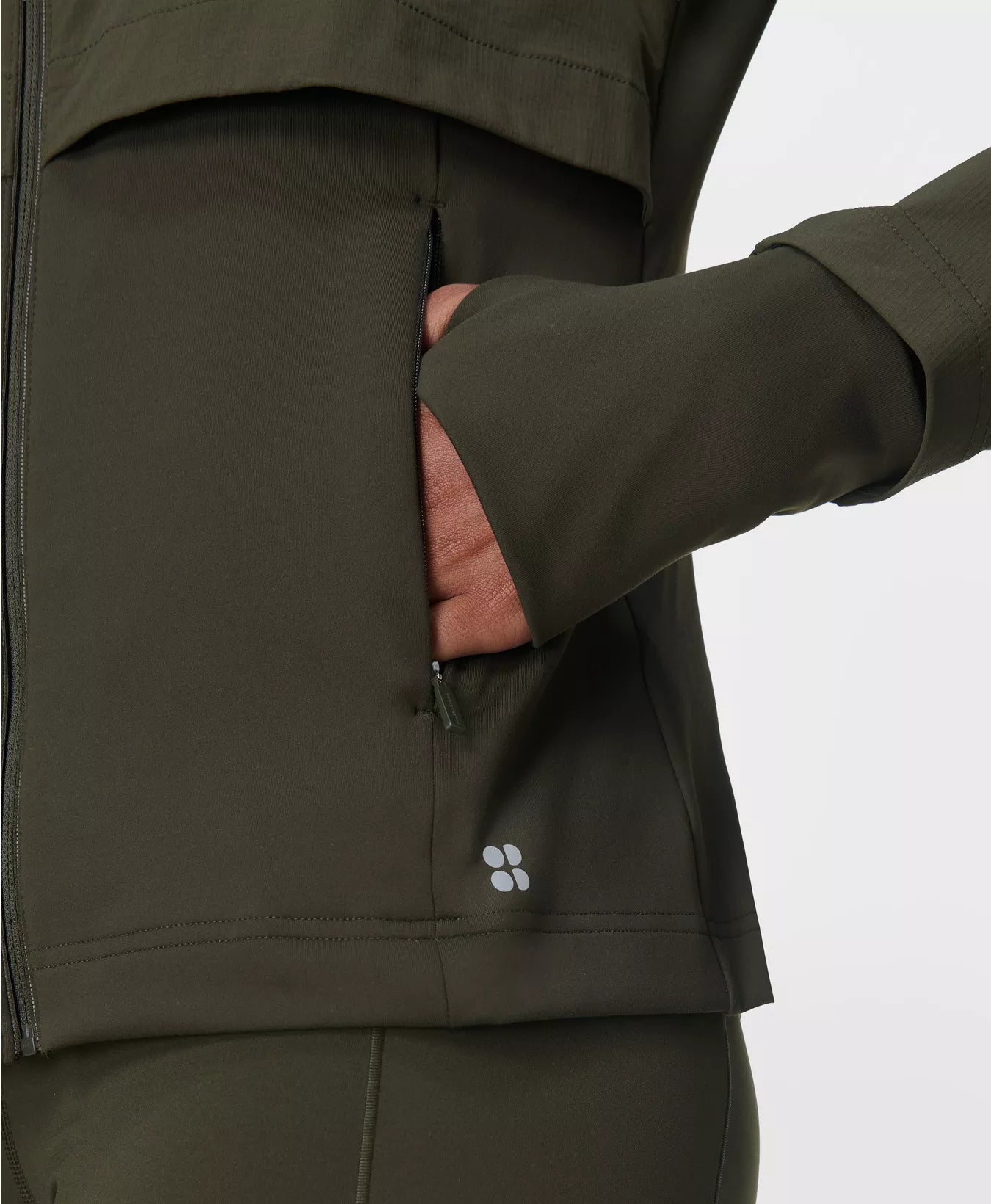 Pro Run Water Resistant Run Jacket in Nori Green