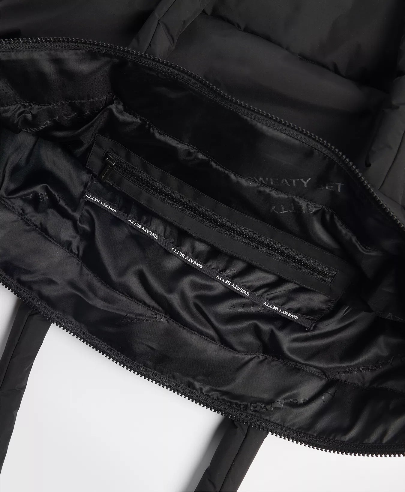 Nimbus Cloud Bag in Black