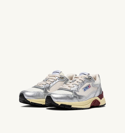 Hyperway Sneakers in Silver Leather And Mesh
