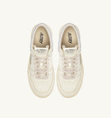 Med-Way Sneakes in Leather Color Marshmallow and Silver