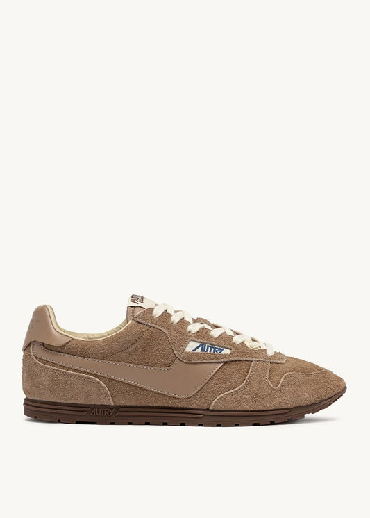 Windspin Sneakers in Suede Leather   Peanut