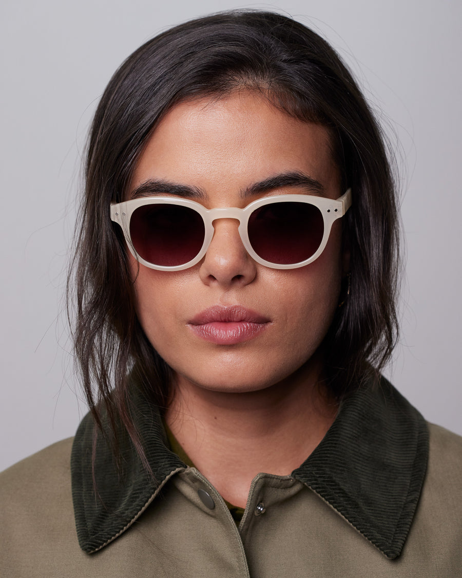 #C Sunglasses in Vintage Cream